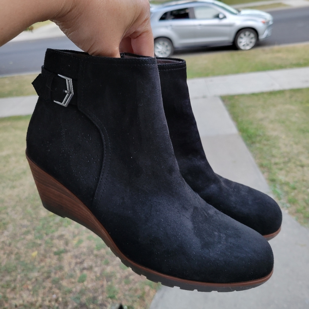 Dr. Scholl Black Wedge Ankle Boots